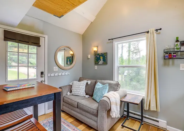 Ideally Located Asheville Tiny Home With Fire Pit